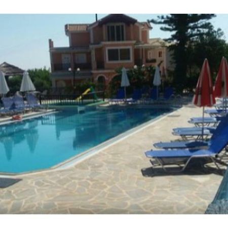 زاكينثوس Krinas Aparthotel المظهر الخارجي الصورة