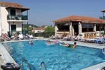 زاكينثوس Krinas Aparthotel المظهر الخارجي الصورة